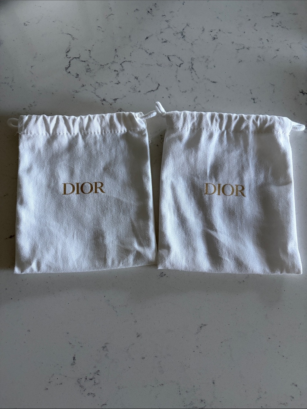 2 Dior White Cotton Beauty Dust Drawstring Bags